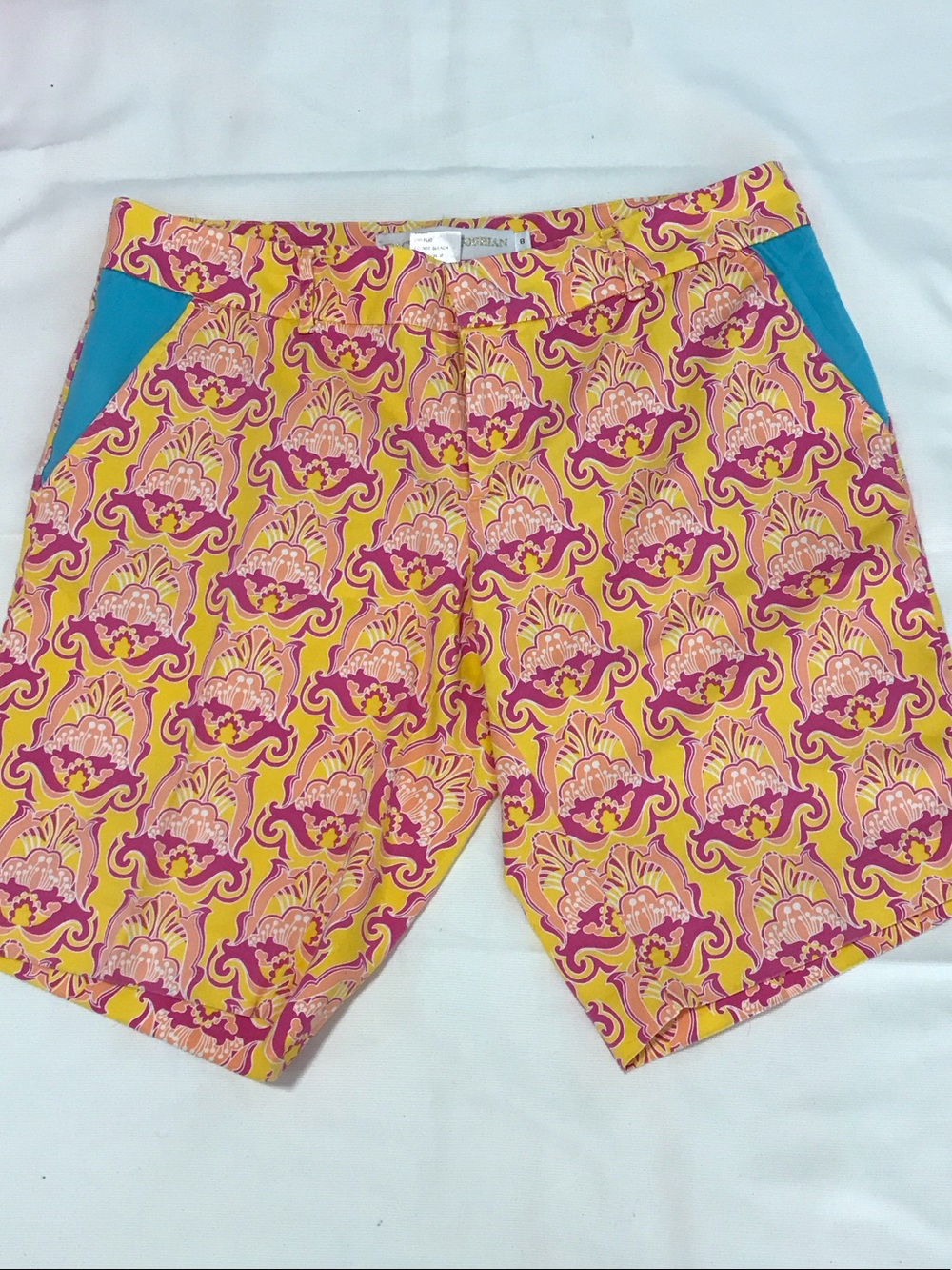 Tracy Negoshian Yellow & Pink Patterned Women's Shorts Size 8